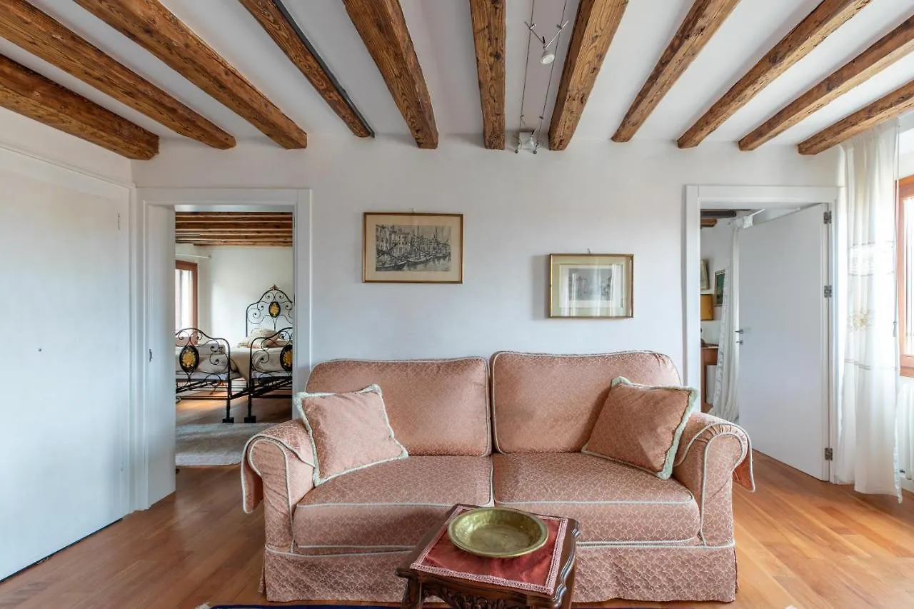 Apartment Appartamento Calle Furlani Venice Italy